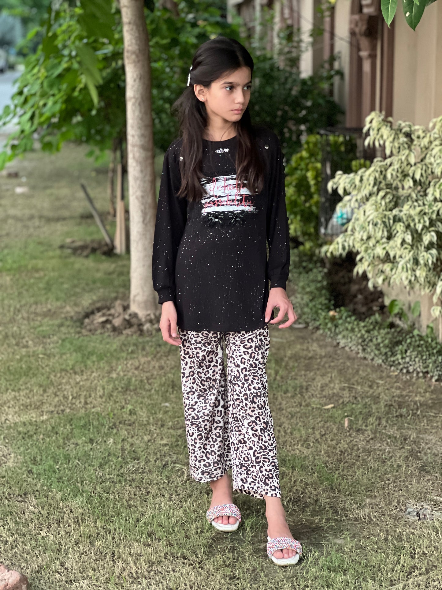 Elegant Edge Outfit - By Ayat World